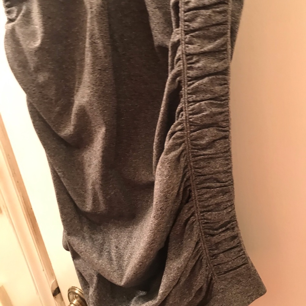 Isabel Maternity Ruched Tank - Picture 7 of 8